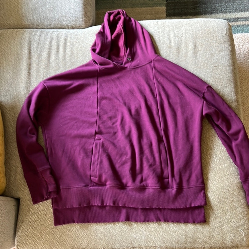AVIA Burgundy Sweatshirt